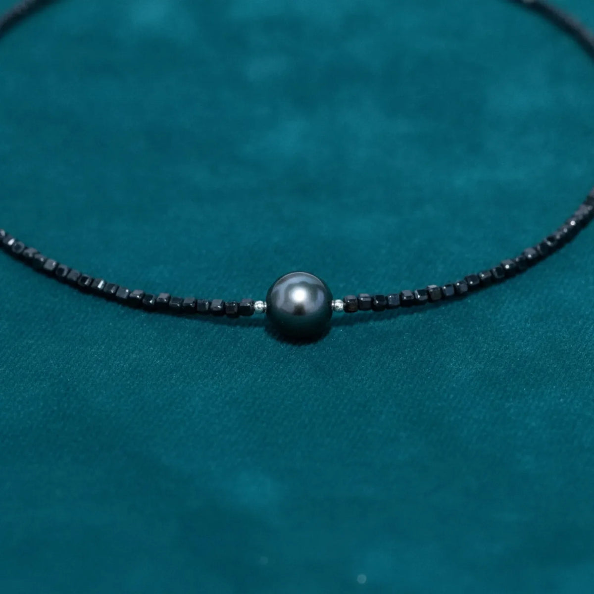 Collier Perle de Tahiti Noire Argent & Cristal
